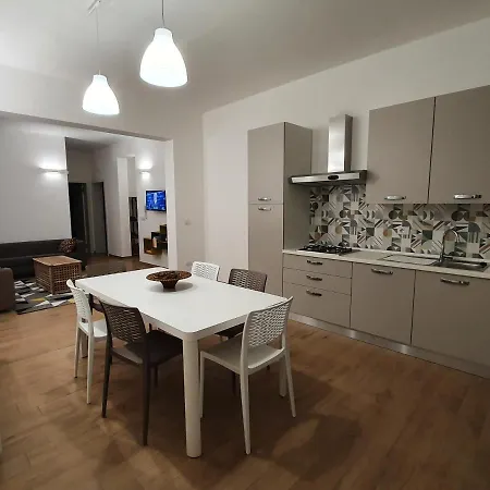 Apartment La Dimora Di Febe